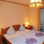 Wolfshotel Am Penzion