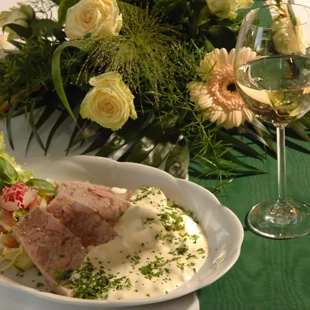 Wolfshotel Am Arendsee Pensjonat