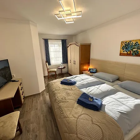 Wolfshotel Am Arendsee Pensjonat