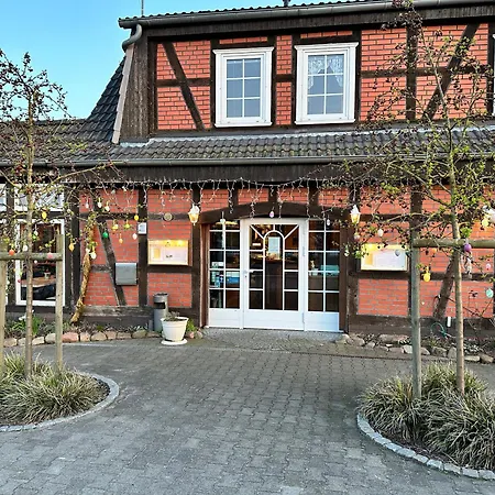 Pensjonat Wolfshotel Am Arendsee