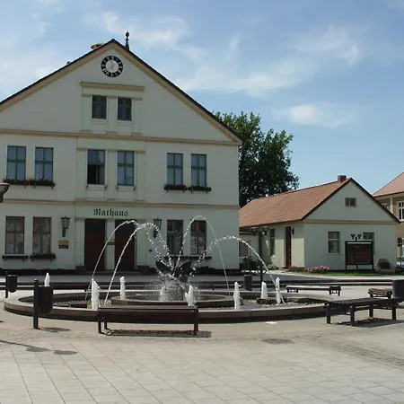 Wolfshotel Am Arendsee Pensjonat 3*