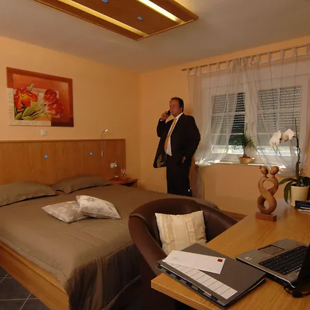 Wolfshotel Am 3* Arendsee (Altmarkkreis Salzwedel)