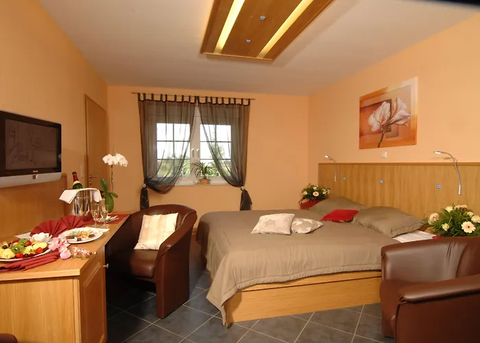 Wolfshotel Am Pensionat Arendsee (Altmarkkreis Salzwedel)